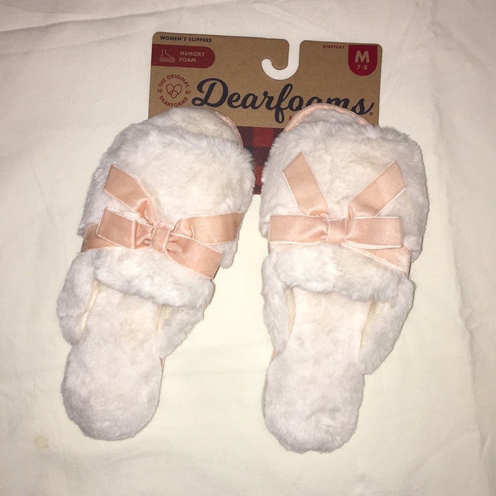Women slippers